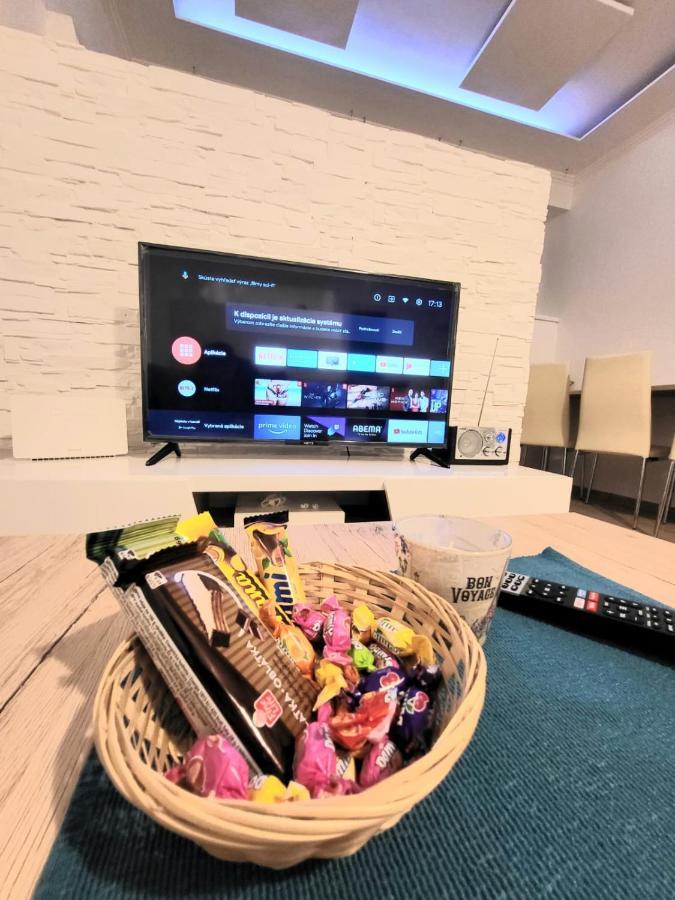 Velky Apartman 3 브라티슬라바 외부 사진