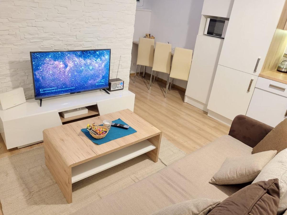 Velky Apartman 3 브라티슬라바 외부 사진