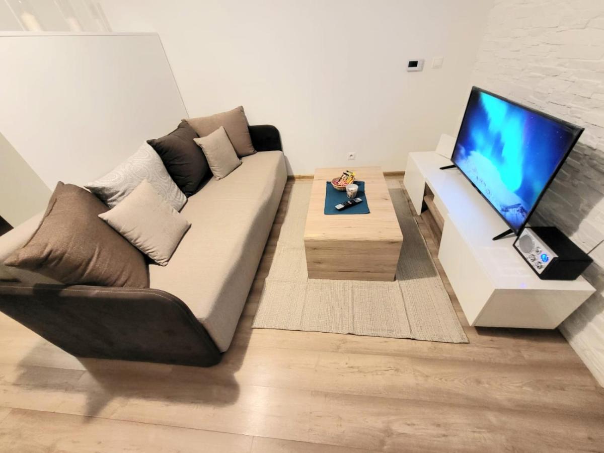 Velky Apartman 3 브라티슬라바 외부 사진