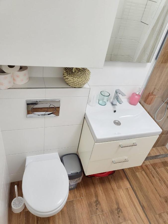 Velky Apartman 3 브라티슬라바 외부 사진